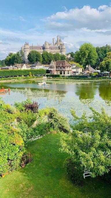 Maison De Charme Avec Vue Sur Chateau Pierrefonds Esterno foto